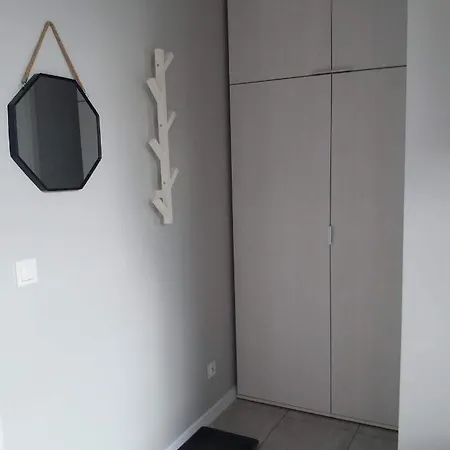 Amber Ostrowo (Puck)